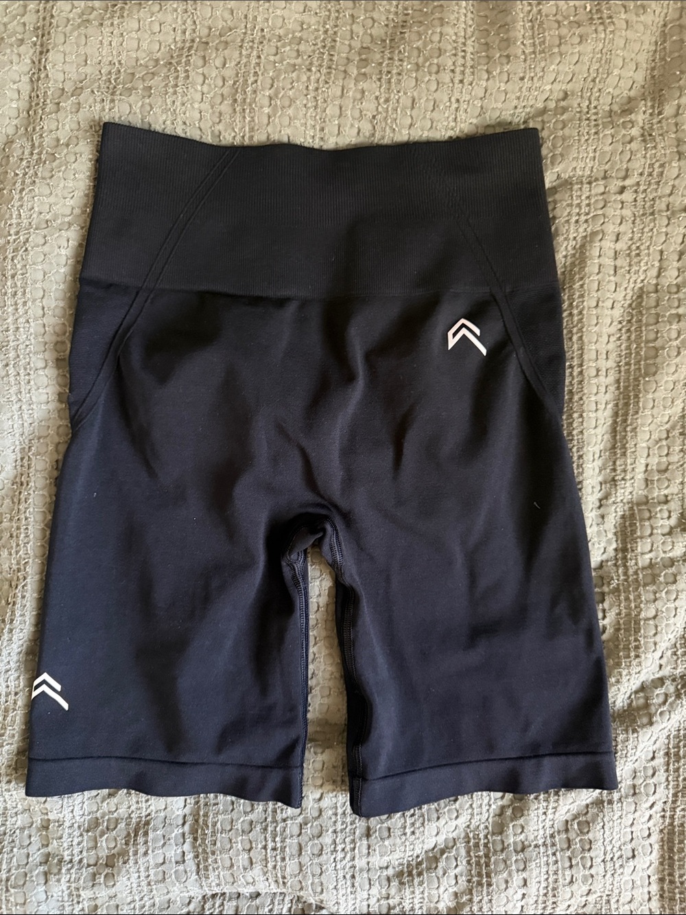 Oner Active Black High-Waist Bike Shorts with Reflective Chevron